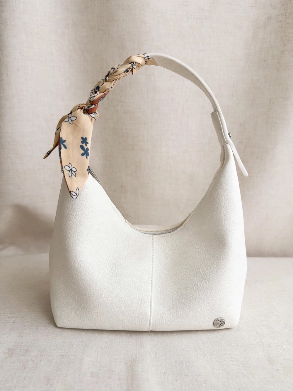Women’s White Hobo Shoulder Bag